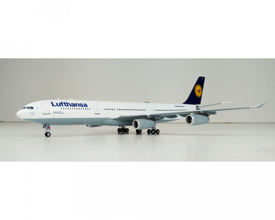 www.JetCollector.com: JFOX LUFTHANSA A340-300 W/STAND D-AIGZ 1:200