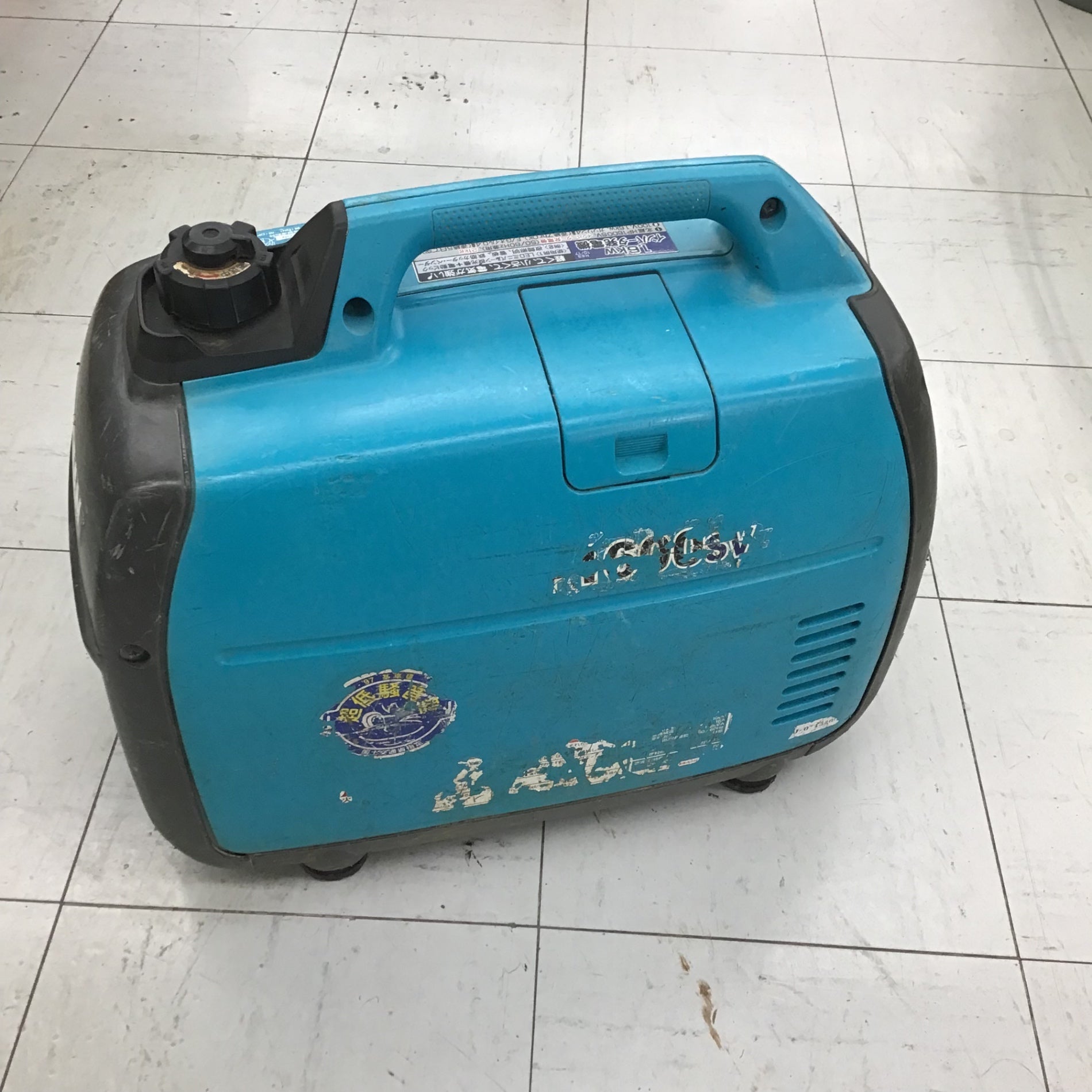 エアーマン インバーター 発電機 HP1600SV （ホンダ EU16i）