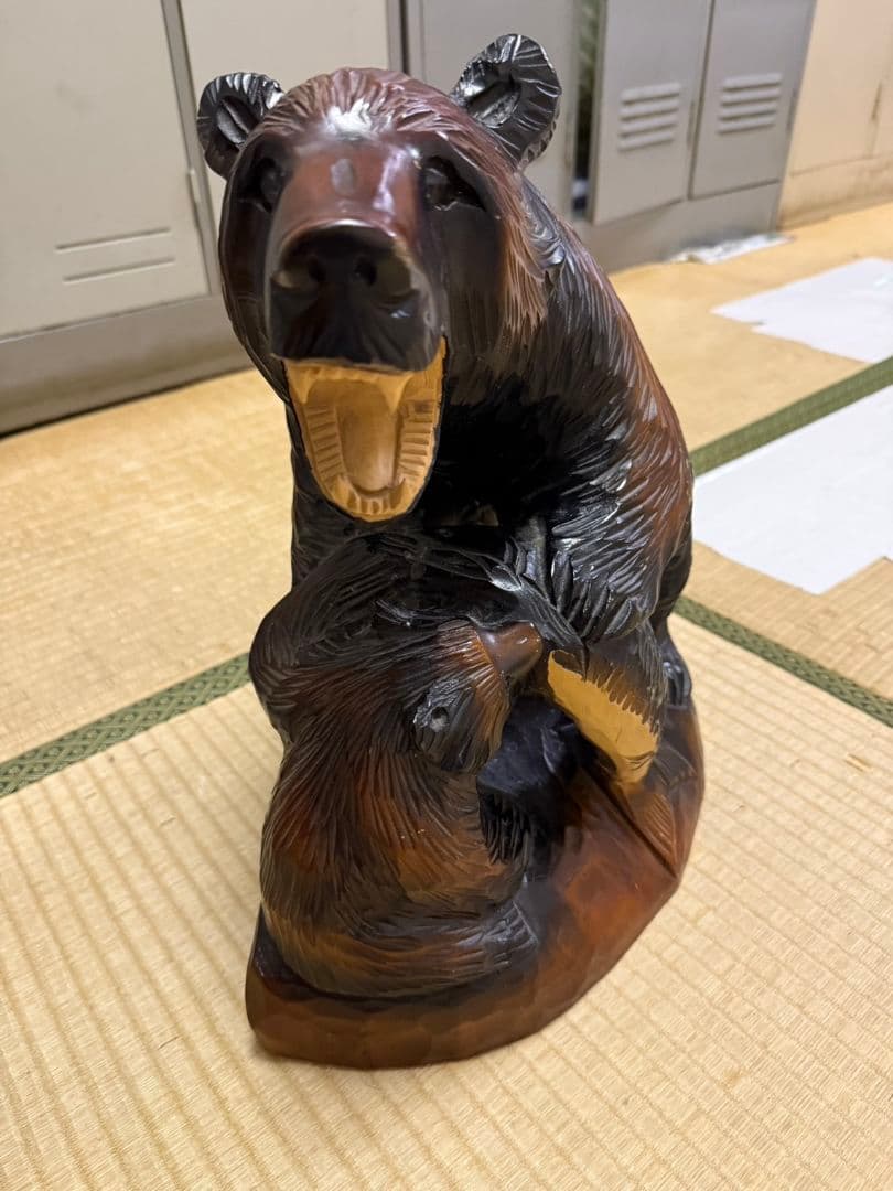 木製クマ彫刻 約30cm 木製クマ彫刻 約30cm