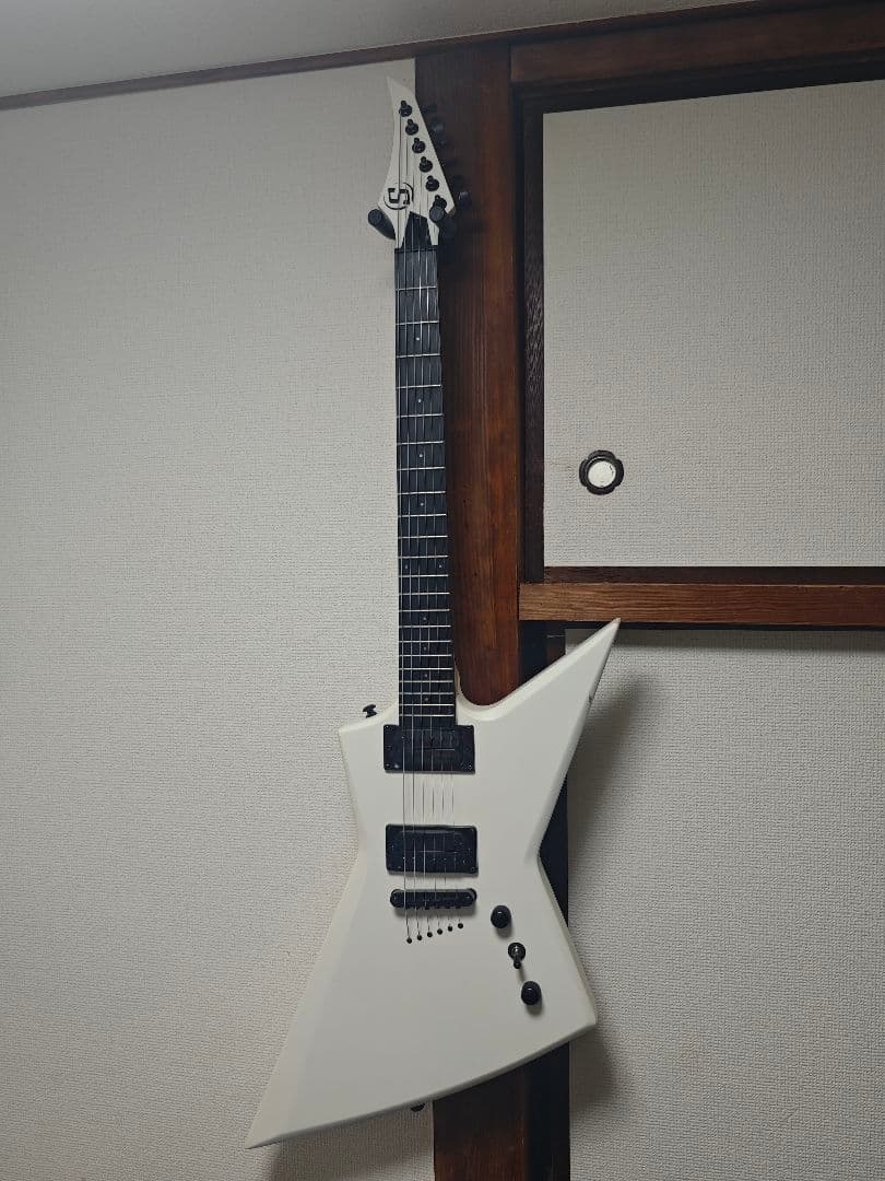 S by Solar EB4.6W 白 6弦エレキギター ギグバッグ付き Solar EB4.6W in White Matte – nafiriguitar.com